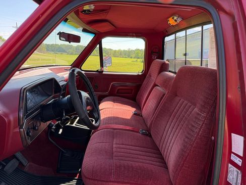 Used 1991 Ford F150 4x4 Regular Cab image 46