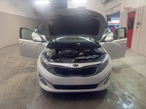 Used 2015 Kia Optima EX w/ EX Premium Package image 8