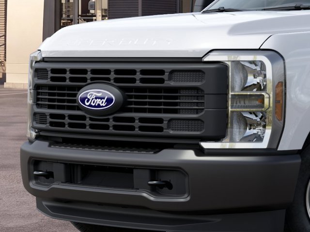New 2027 Ford F350 XL w/ Camper Package RWD image 17