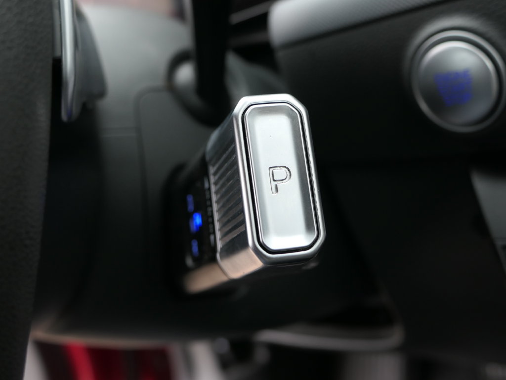 Used 2024 Hyundai Sonata SEL FWD image 15