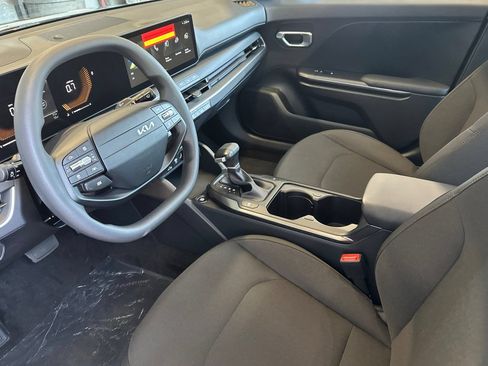 New 2026 Kia K4 FWD image 10