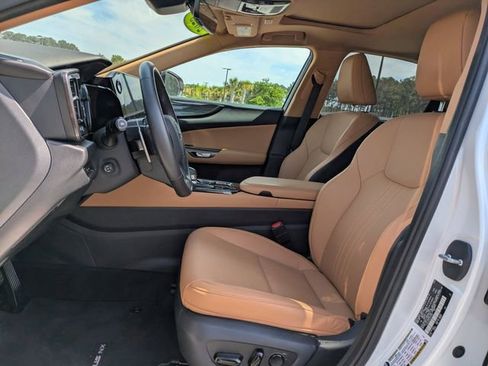 Used 2025 Lexus NX 250 FWD w/ Cold Area Package image 27