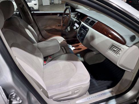 Used 2011 Buick Lucerne CX FWD image 33