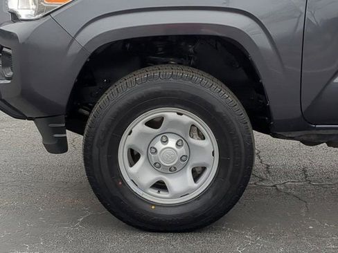 Certified 2022 Toyota Tacoma SR image 7