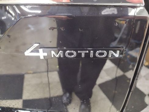 New 2026 Volkswagen Atlas SEL Premium R-Line image 16