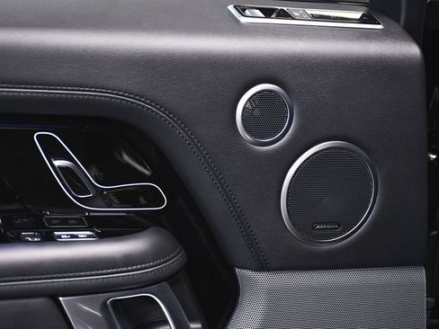 Used 2022 Land Rover Range Rover Westminster Edition image 14