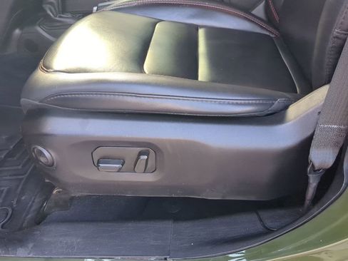 Used 2024 Jeep Wrangler Unlimited Rubicon image 18