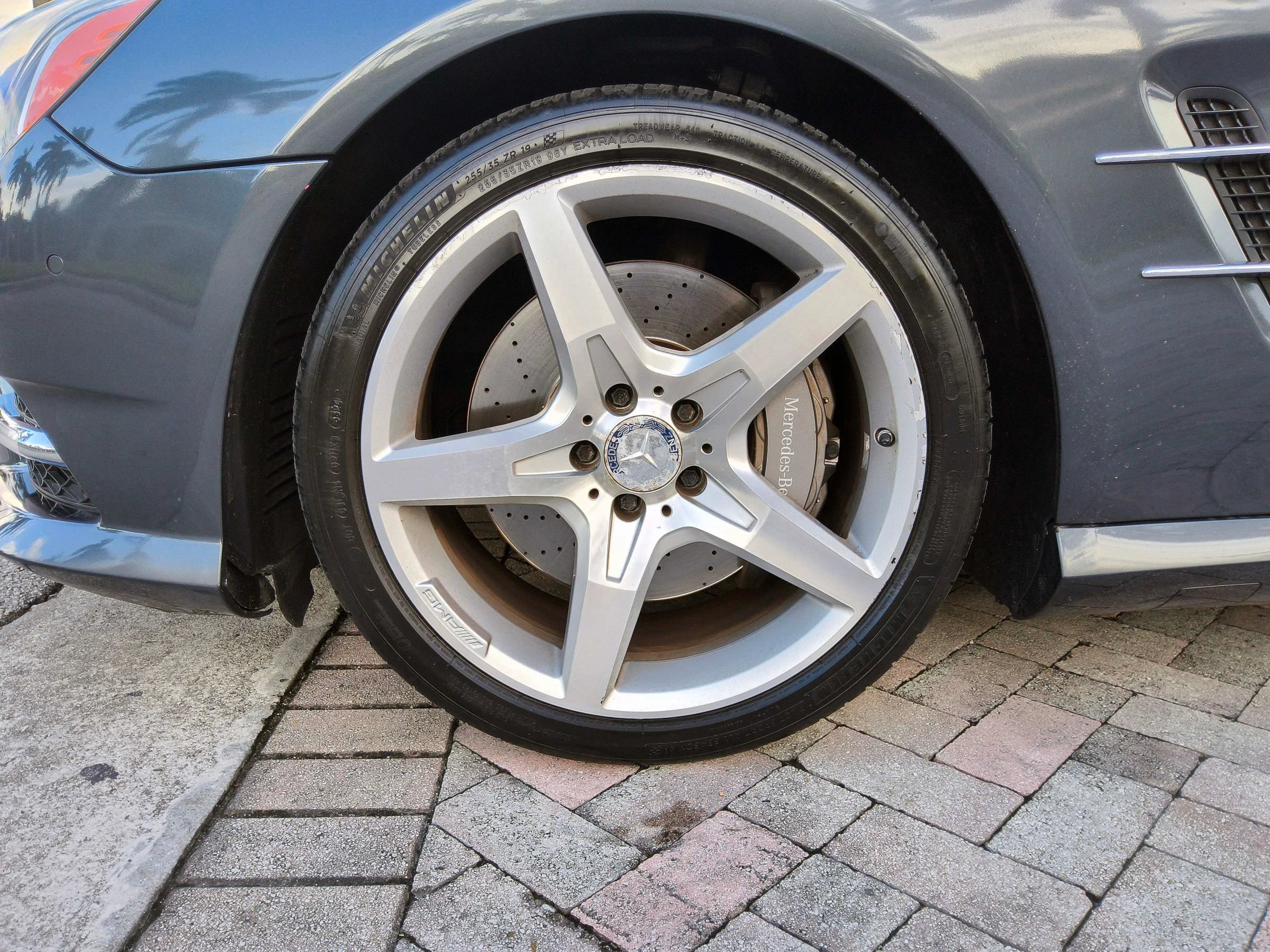 Used 2014 Mercedes-Benz SL 550 image 50