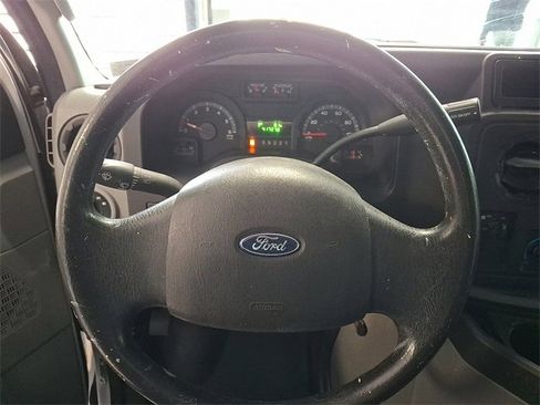Used 2014 Ford E-150 and Econoline 150 image 16