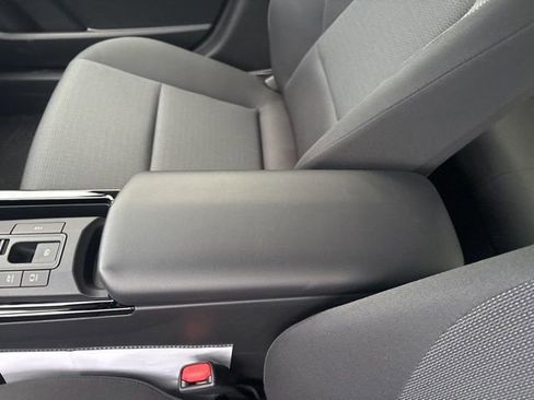 New 2026 Toyota Prius LE image 27