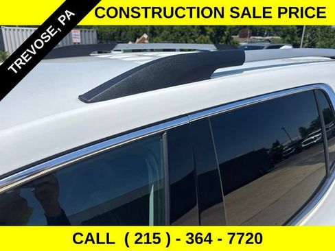 Used 2023 GMC Acadia SLT FWD image 20