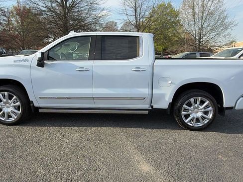 New 2026 Chevrolet Silverado 1500 High Country image 8