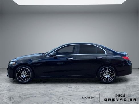 Used 2023 Mercedes-Benz C 300 Sedan image 5