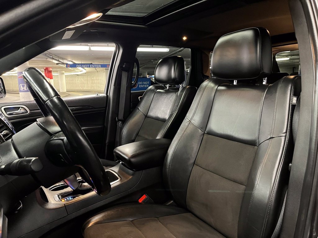 Used 2021 Jeep Grand Cherokee Laredo X AWD/4WD image 18