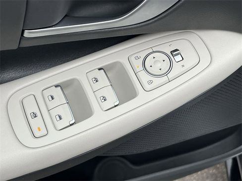 Certified 2025 Hyundai Sonata SEL image 25