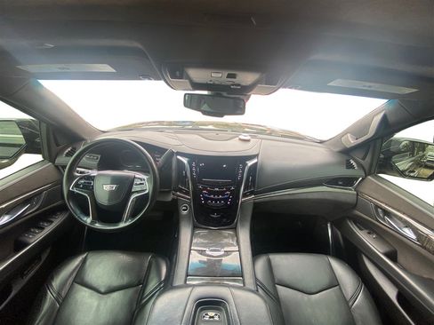Used 2016 Cadillac Escalade ESV Platinum image 34