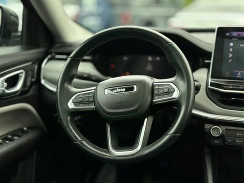 Used 2022 Jeep Compass Limited w/ Elite Group AWD/4WD image 19