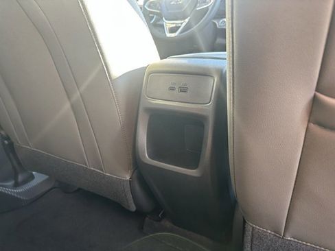 Certified 2025 Chevrolet Trax ACTIV w/ Driver Confidence Package image 20