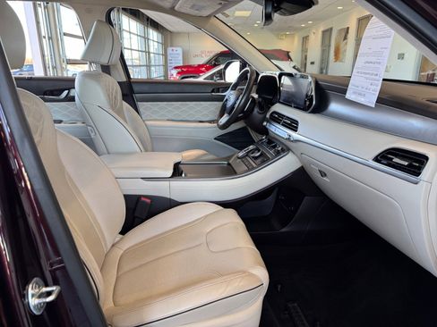 Used 2020 Hyundai Palisade Limited image 19