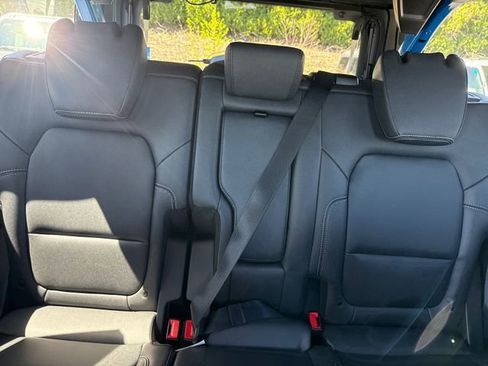 New 2025 Ford Bronco Big Bend w/ Black Diamond Package AWD/4WD image 18