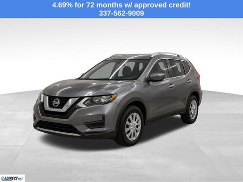 Used 2016 Nissan Rogue S w/ Appearance Package FWD image 4