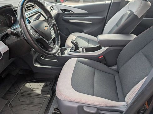 Used 2020 Chevrolet Bolt LT FWD image 11