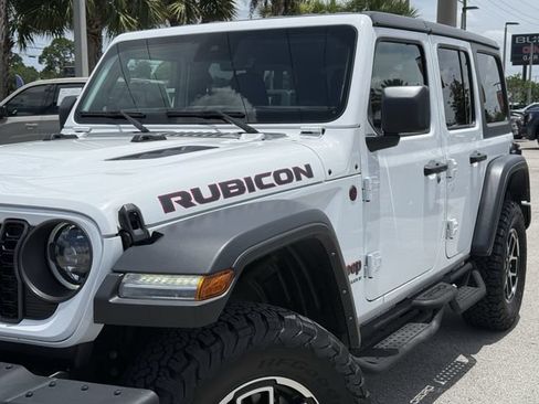 Used 2024 Jeep Wrangler Unlimited Rubicon w/ Capability Package AWD/4WD image 6