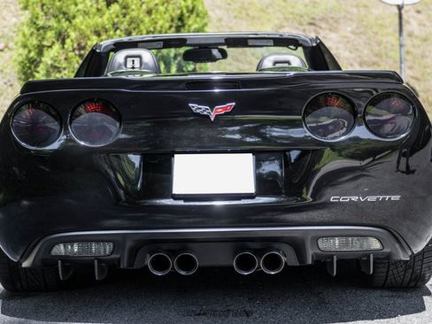 Used 2008 Chevrolet Corvette Convertible w/ Preferred Equipment Group RWD image 7