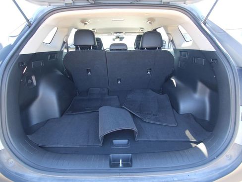 Used 2023 Kia Sportage EX image 13