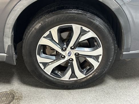 Used 2020 Subaru Outback Limited AWD/4WD image 12