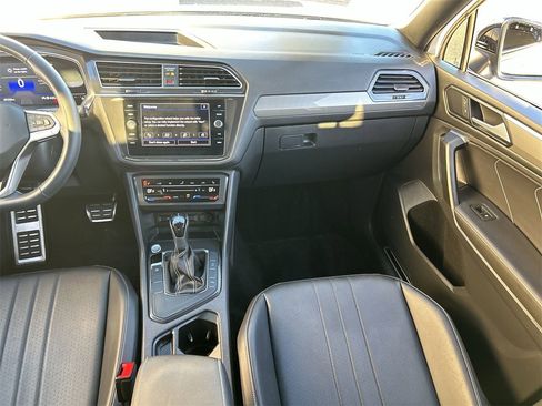 Certified 2023 Volkswagen Tiguan SE R-Line image 13