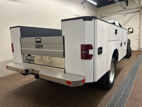 New 2026 RAM 5500 Tradesman AWD/4WD image 3