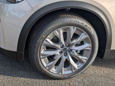 New 2026 MAZDA CX-90 Plug-In Hybrid w/ Preferred image 4