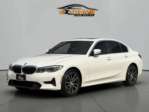 Used 2020 BMW 330i xDrive Sedan w/ Convenience Package AWD/4WD image 2