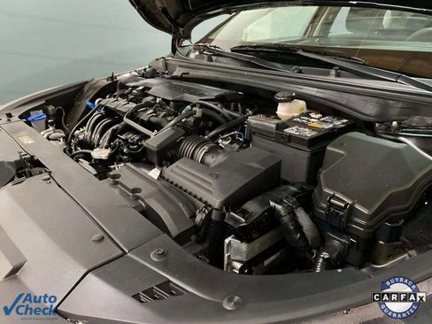 Used 2025 Kia K4 LX image 96