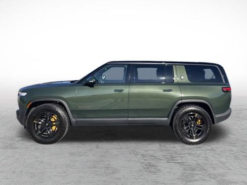 Used 2025 Rivian R1S Premium image 8