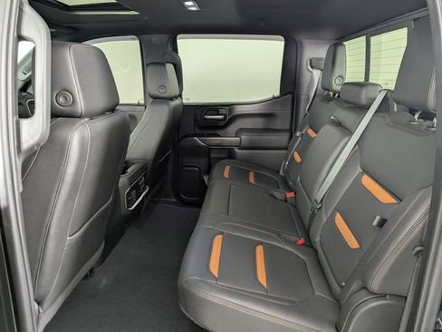 Used 2021 GMC Sierra 1500 AT4 w/ AT4 Premium Package image 16