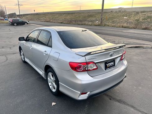 Used 2013 Toyota Corolla S image 4