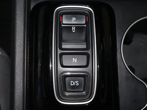 Used 2023 Honda Pilot Elite image 30