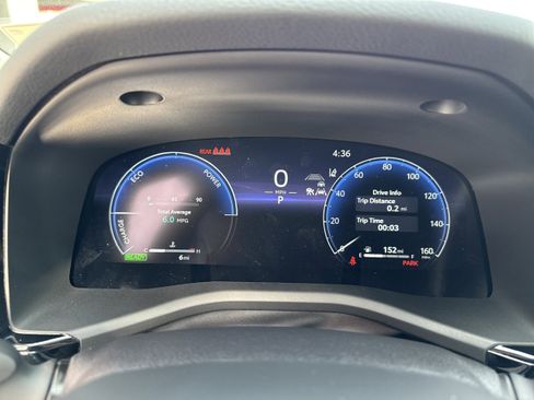 Used 2026 Toyota Camry XLE image 16