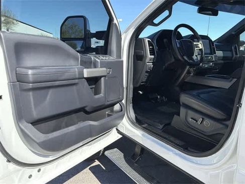 Used 2022 Ford F250 Platinum w/ FX4 Off-Road Package image 10