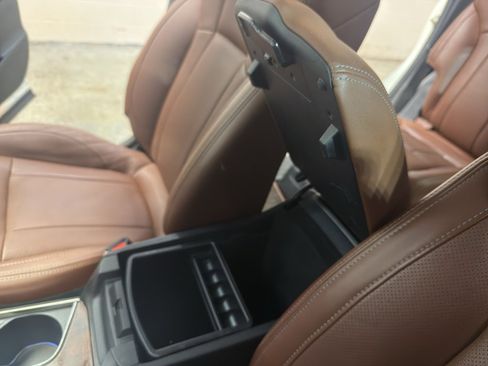 Used 2020 Subaru Ascent Touring image 21