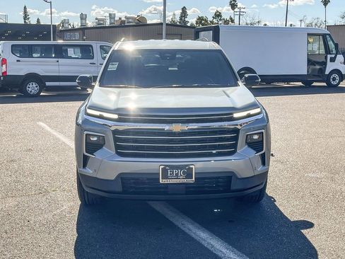 New 2026 Chevrolet Traverse LT w/ Enhanced Driving Package image 6