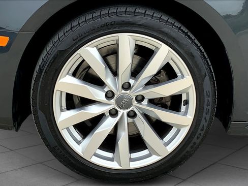 Used 2018 Audi A4 2.0T Ultra Premium w/ Convenience Package image 10