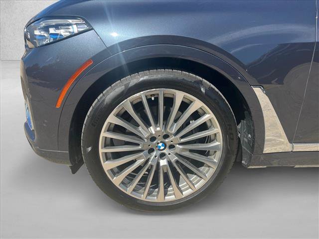 Used 2019 BMW X7 xDrive50i w/ Executive Package AWD/4WD image 25