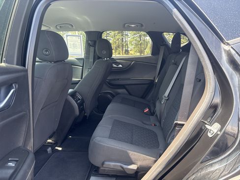 Used 2020 Chevrolet Blazer LT FWD image 14