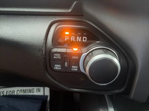 Used 2021 RAM 1500 Big Horn AWD/4WD image 23