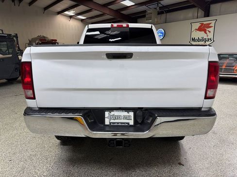 Used 2018 RAM 2500 SLT AWD/4WD image 6