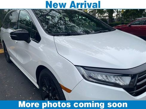 Certified 2023 Honda Odyssey Sport image 1