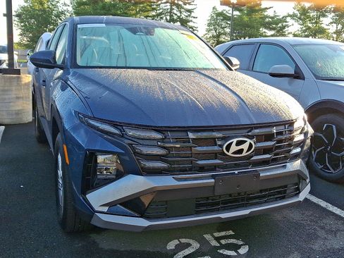 Used 2026 Hyundai Tucson SE AWD/4WD image 2
